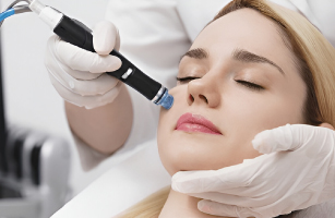 Hydra Facial