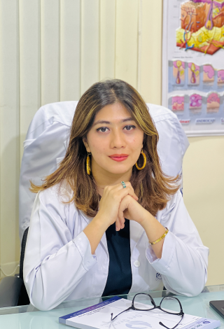 Dr. Hafsa Raka
